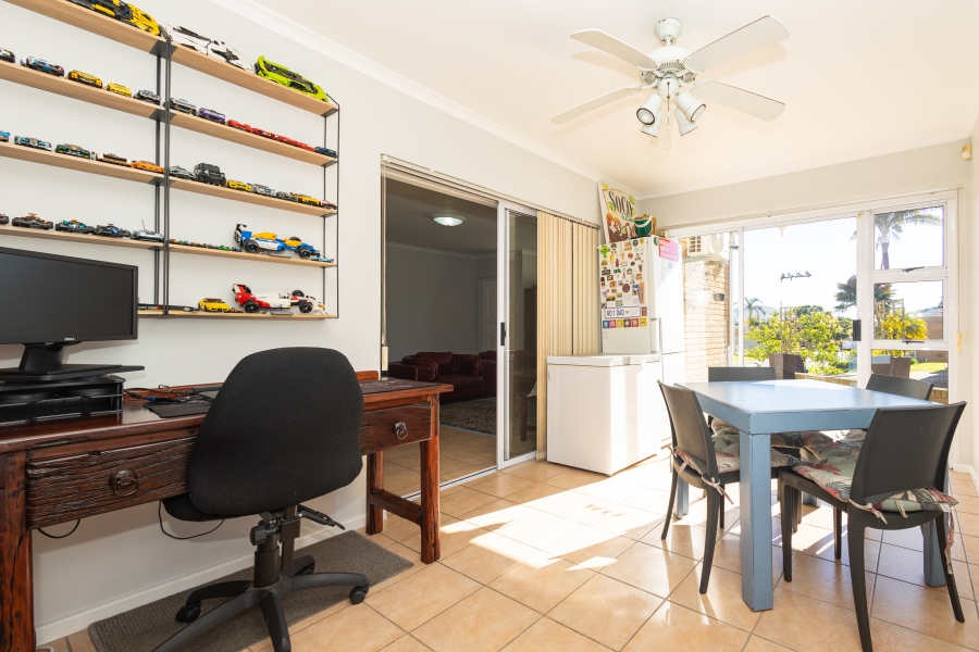 3 Bedroom Property for Sale in The Crest Western Cape